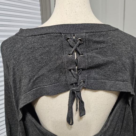 Torrid Disney Villains Poison Apple Sequined Sweater - Picture 7 of 7